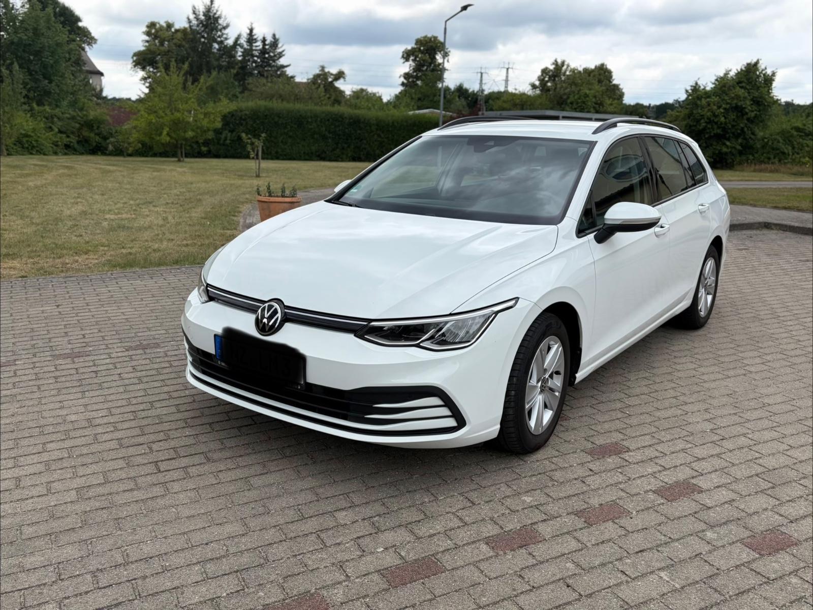 Volkswagen Golf VIII 1.0 TSI OPF Life Variant Life, миниатюра 2