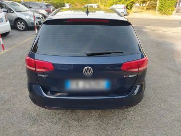 Volkswagen Passat - 5