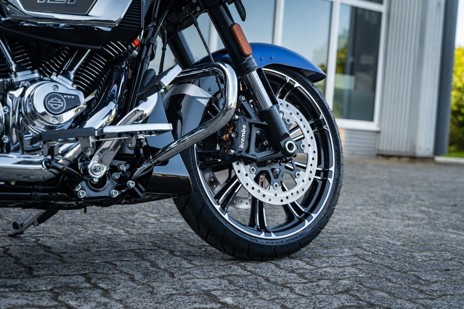 Fahrzeugabbildung Harley-Davidson CVO Street Glide  FLHXSE 121 CUI MY25 - VOR ORT