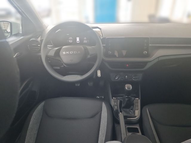 Fahrzeugabbildung SKODA Fabia 1.0 TSI Essence KLIMA SHZ PDC LED
