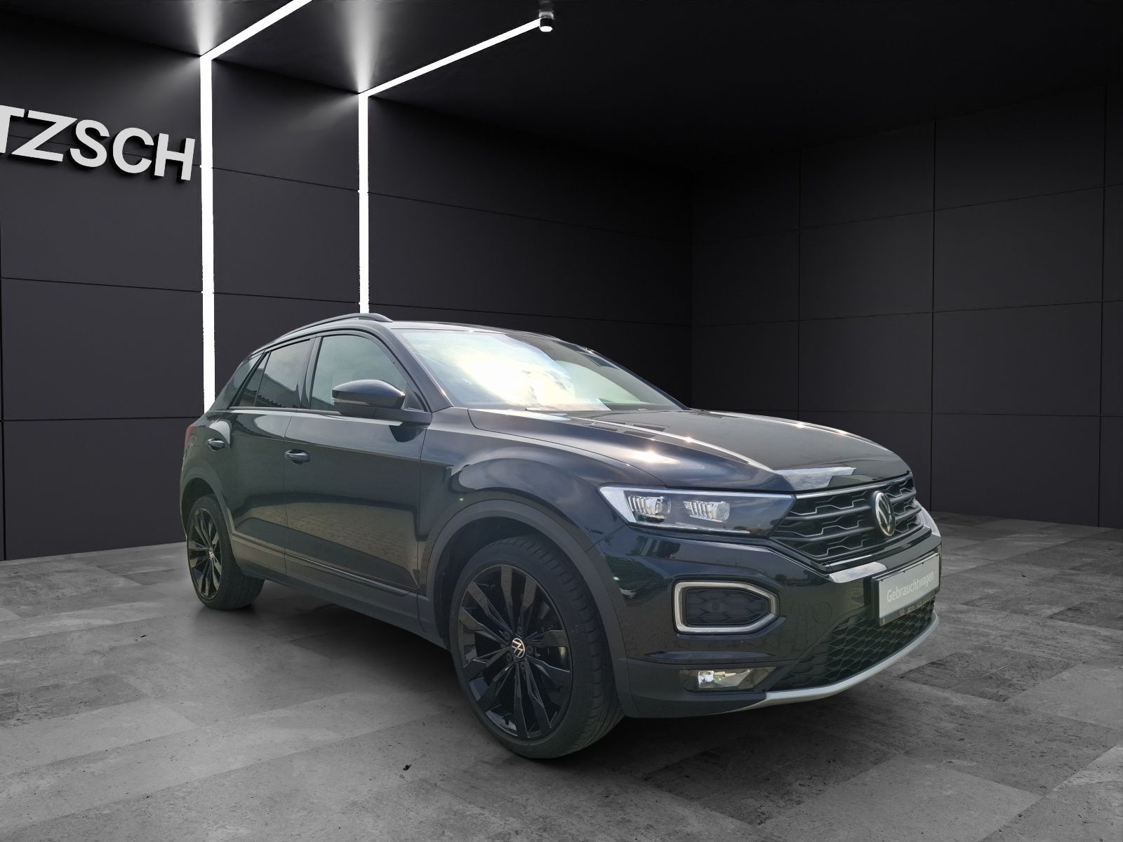 Fahrzeugabbildung Volkswagen T-Roc TSI Sport DSG LED AHK CarPlay ACC RFK SH 1