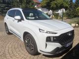 Hyundai SANTA FE SIGNATURE 1.6 T-GDI PHEV 4WD Auto 7-S. - Hyundai SANTA FE von privat