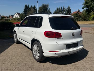 Volkswagen Tiguan - 6