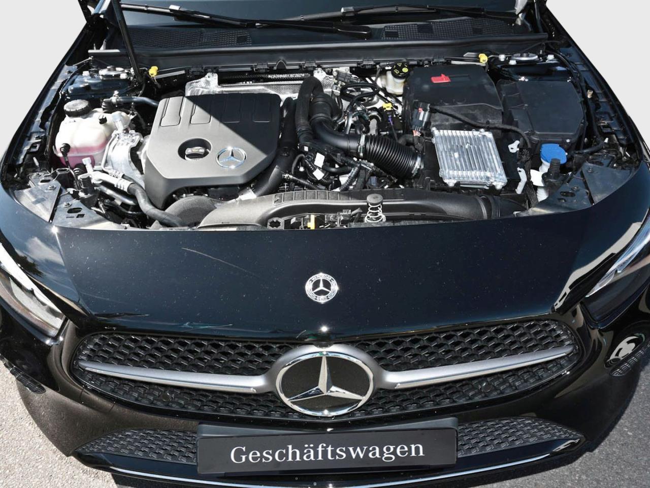 Mercedes-Benz A-Class Progressive Distronic Keyless Kamera ParkA, миниатюра 20