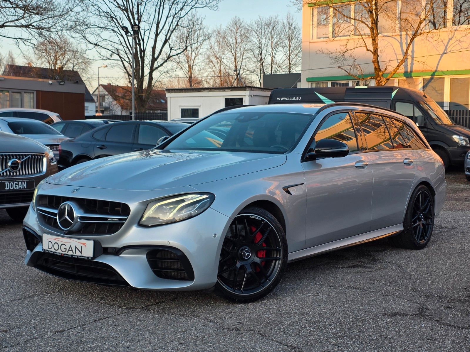 MERCEDES-BENZ E 63 S AMG 4Matic |Head-Up |Pilot |360° Kamera