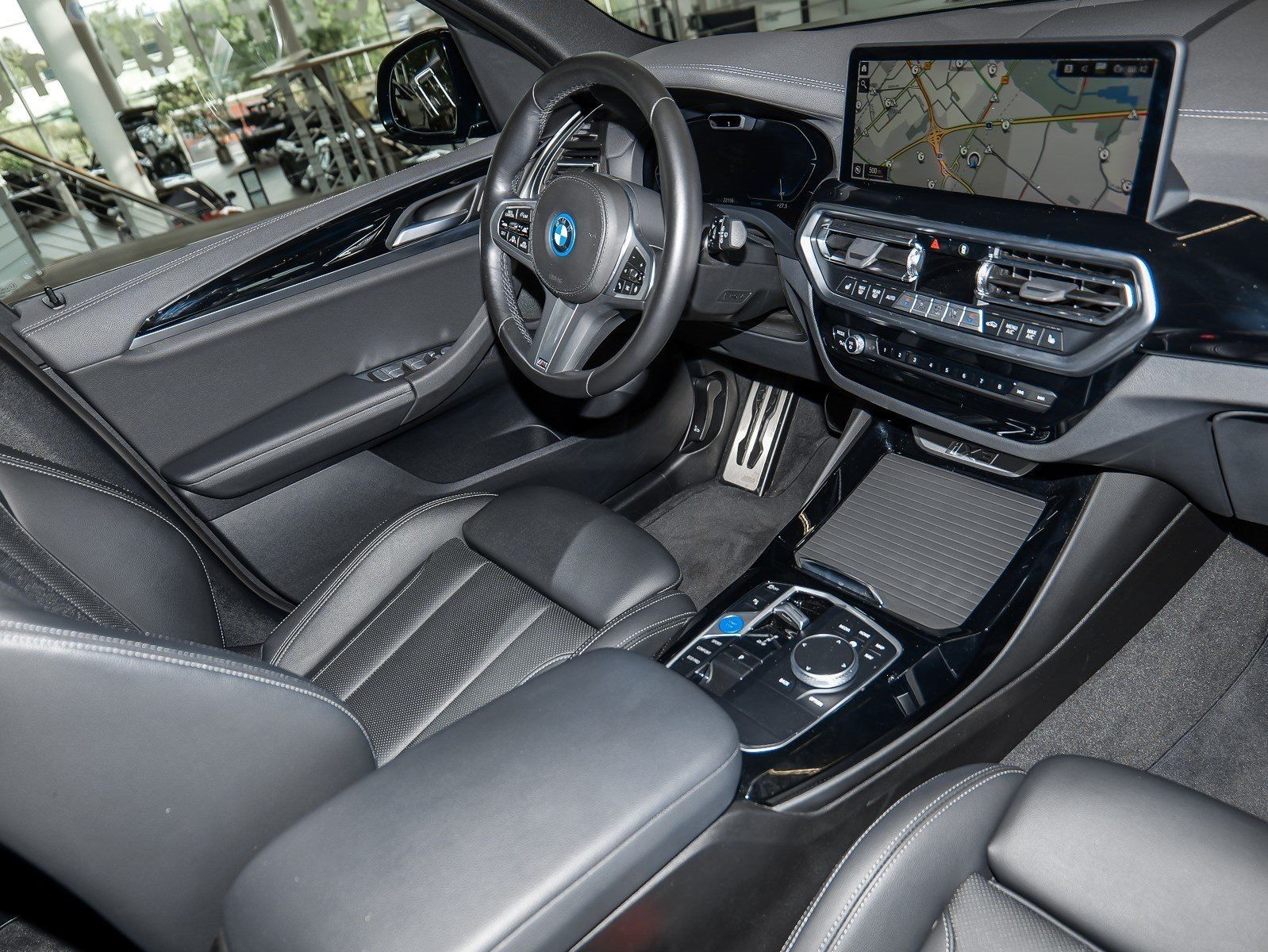 BMW iX3 M SPORT PANO ACC RFK NAVI Standh. LED DAB foto 16