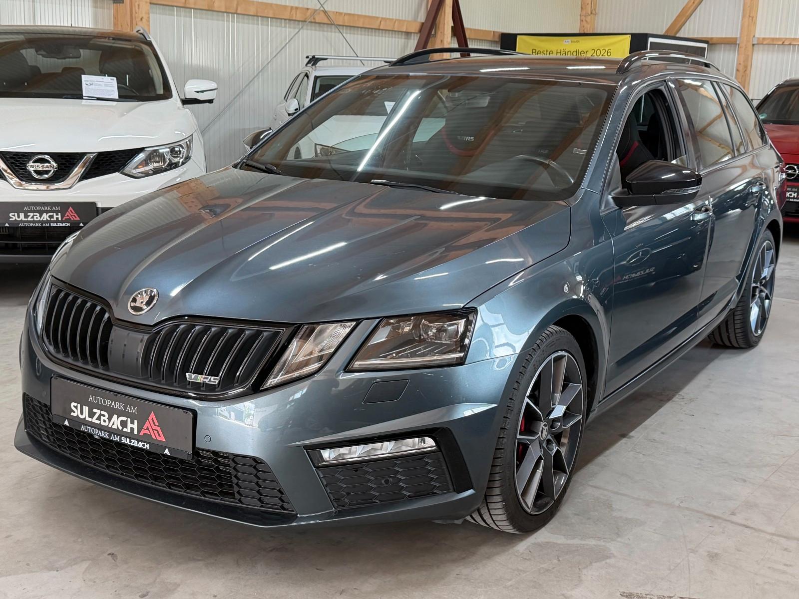 Skoda Octavia Combi RS/KAMERA/SHZ/ACC/NAVI