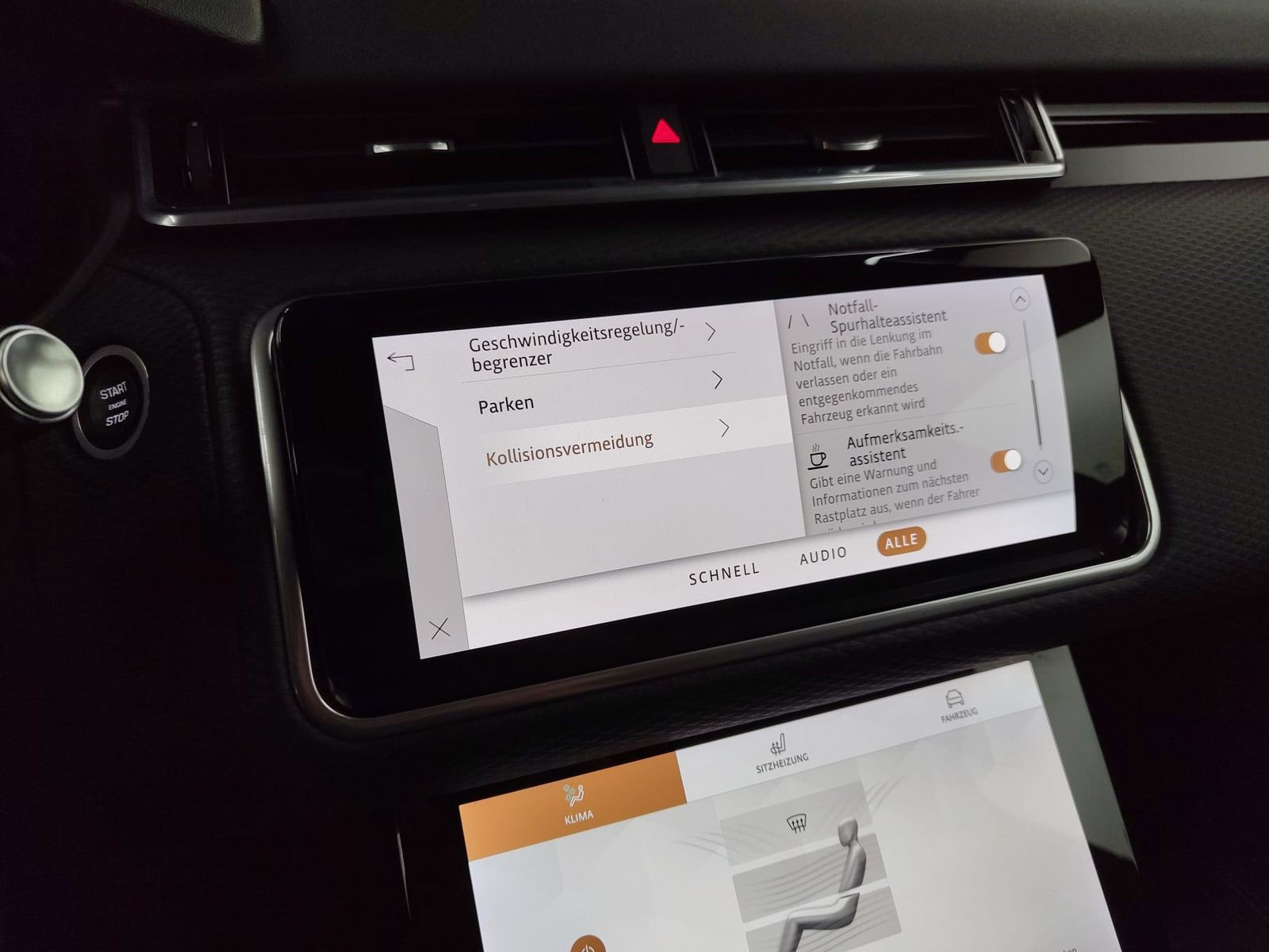 LAND ROVER Range Rover Velar  P400e S Pano Winter Black – Bild 26