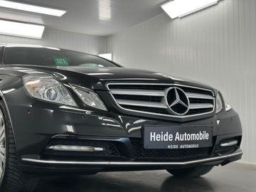 Mercedes E 200 - 5
