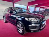 Audi Q7 4.2TDI 3x S Line Pano ACC Luft FondTV Kamera - Audi Q7: 4.2