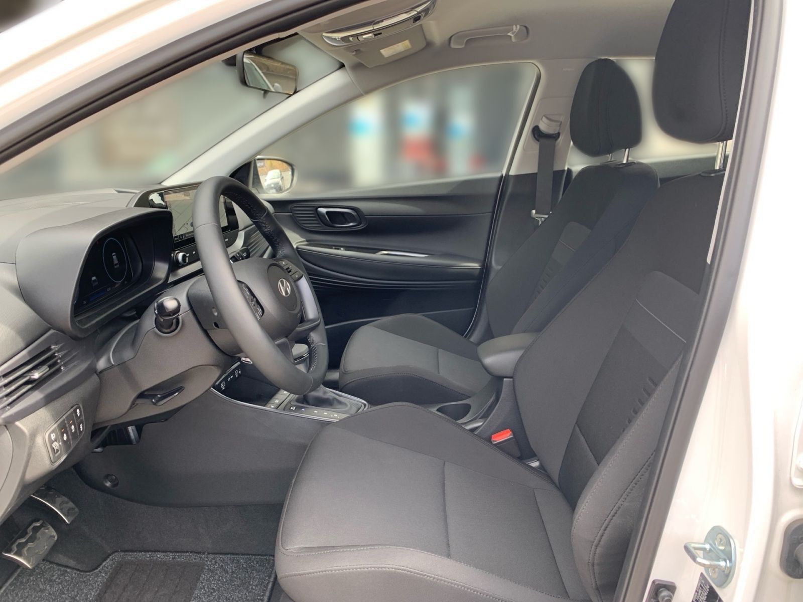 Fahrzeugabbildung Hyundai BAYON 1.0 T-GDI Trend Navi LED Allwetter