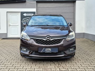 Opel Zafira - 2