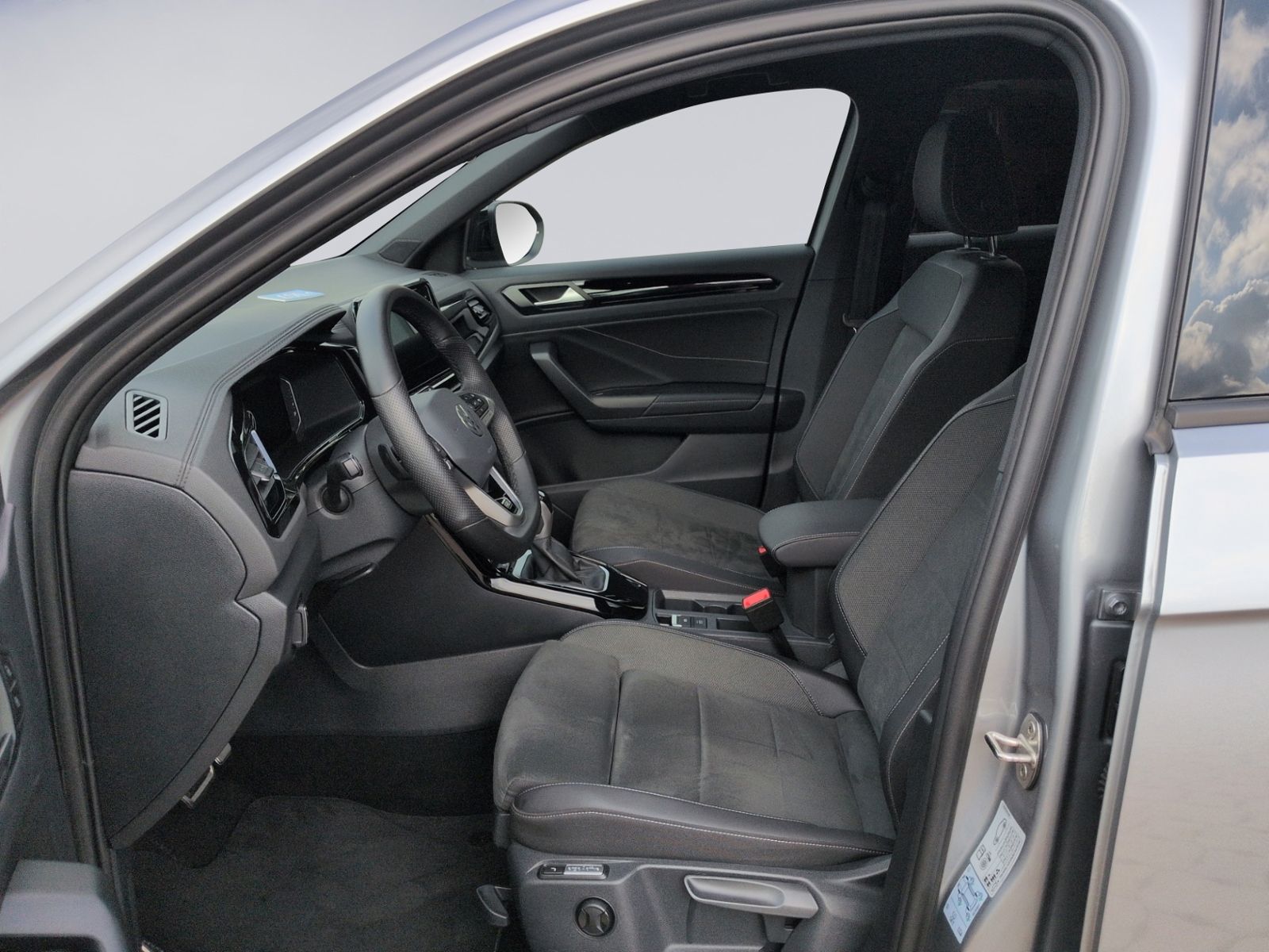 T-Roc R-Line 1.5 TSI DSG MATRIX+AHK+BlackStyle+E