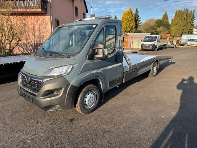 Opel Movano Abschleppwagen