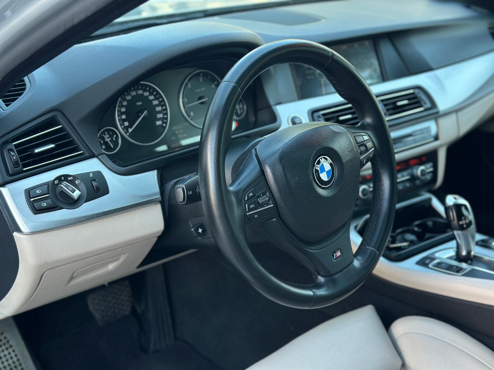 BMW 530d  Touring M Sport Vollausstattung