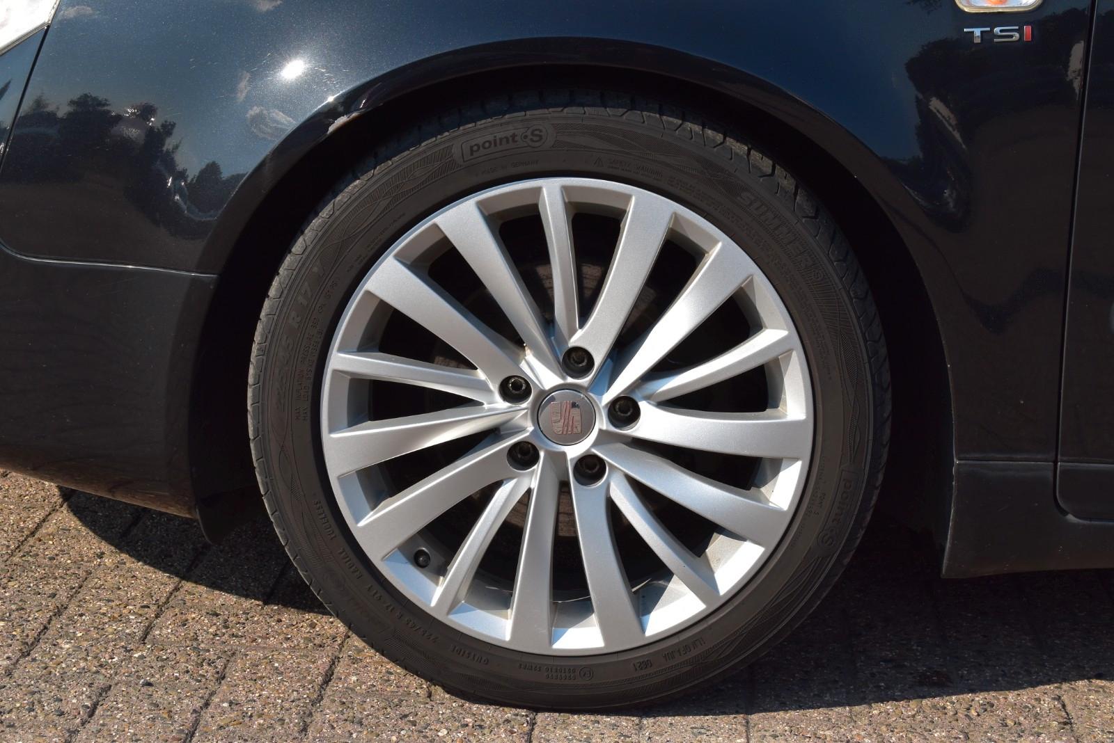Seat Exeo 2013 — photo 25