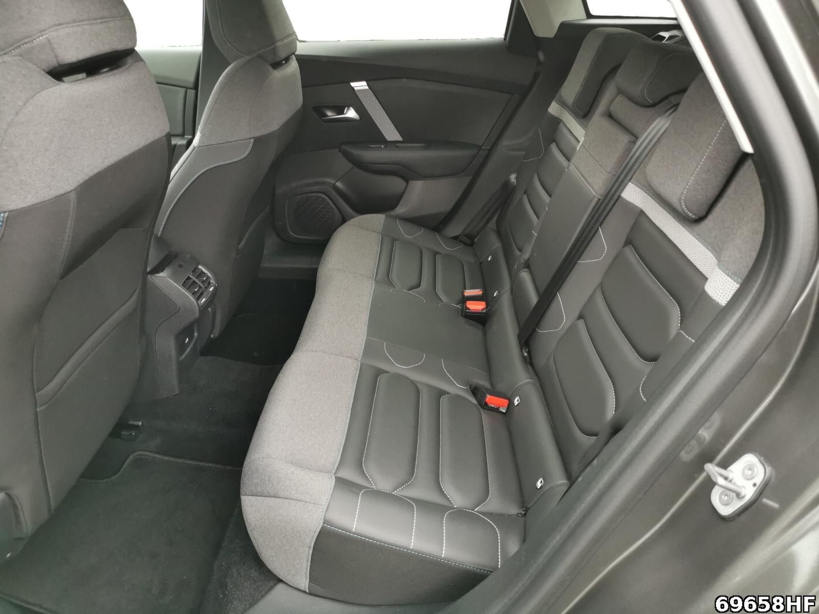 Fahrzeugabbildung Citroën C4 1.2 PureTech 130 Shine Stop&Start (EURO 6d)
