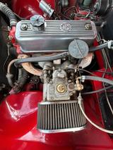 MGB Mark 1 with pull handle door handles - Autos aus dem Jahr 1964