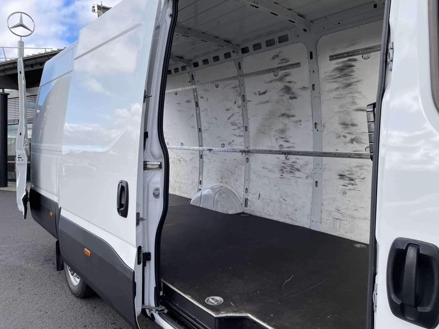 Fahrzeugabbildung Iveco Daily 35S16 *Klima*L4.100mm*