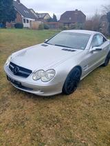 Mercedes-Benz SL 350  - graue Mercedes-Benz SL 350