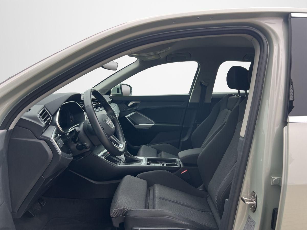 Audi Q3 Sportback 45 TFSI e 180 kW foto 10