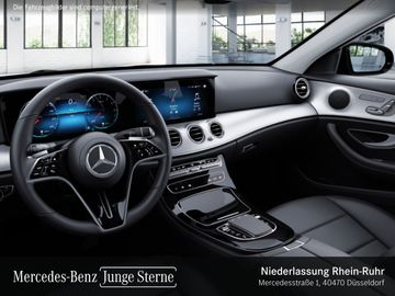 Mercedes E 300 - 12