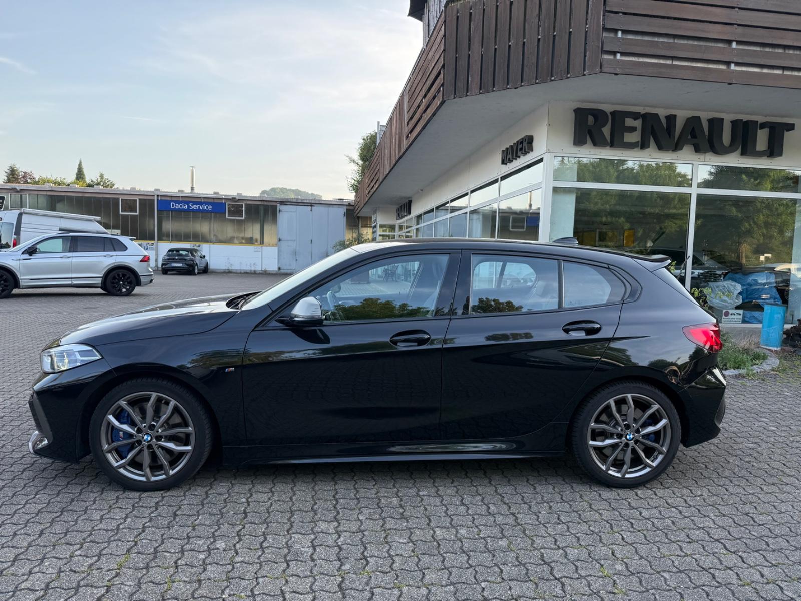 BMW M135 i xDrive*NAVI*LED*EU6dT*, миниатюра 3