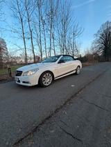 Mercedes-Benz Mercedes 220 Cabriolet - Mercedes-Benz 220 aus 2011