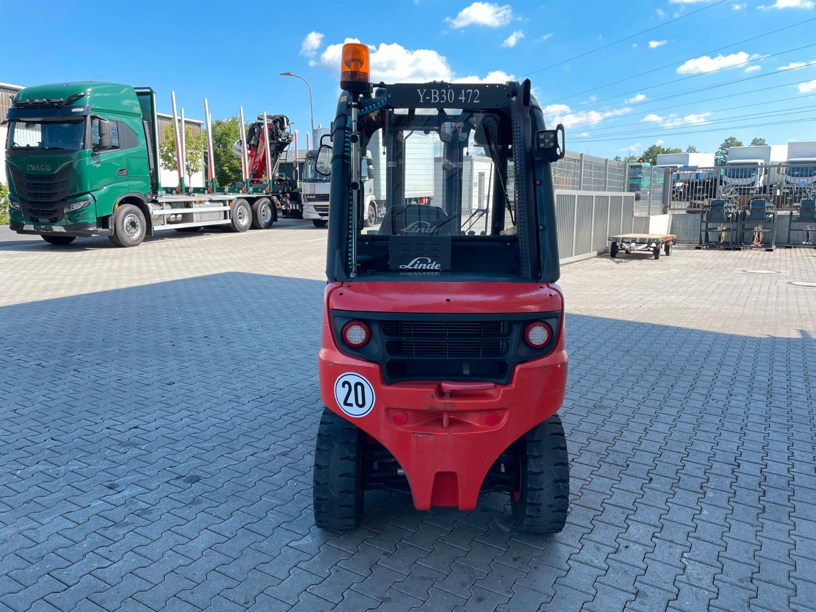 Fahrzeugabbildung Linde H20D-02/600 / Triplex 4,71m / 1.918h / Diesel