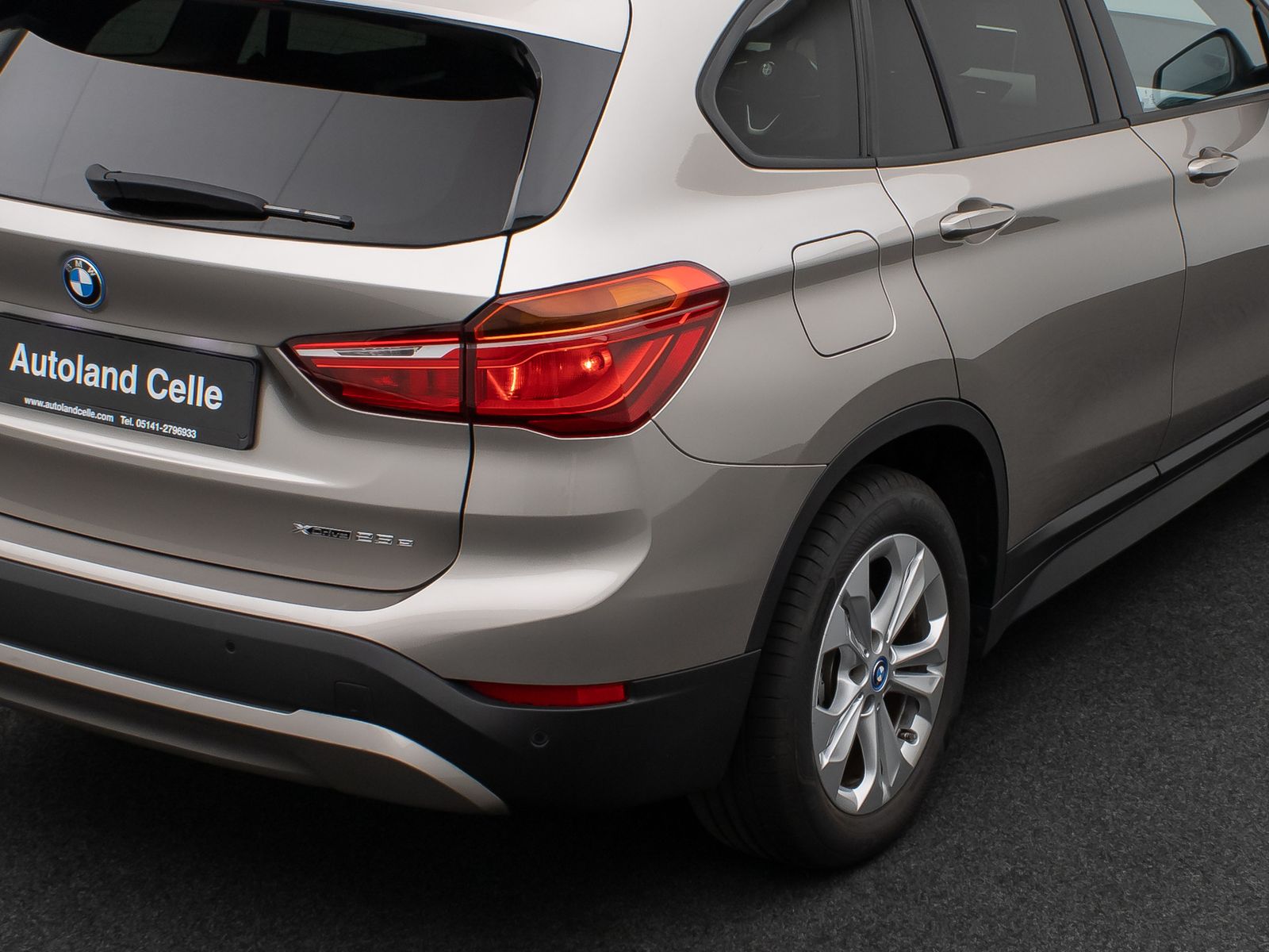 Fahrzeugabbildung BMW X1 xD25e  DAB Navi Lordos Geschwindigkeitsreg