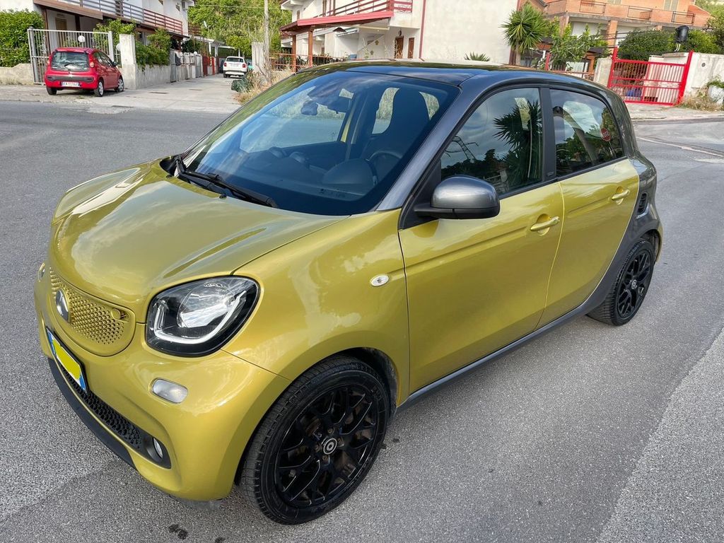 Image of Smart ForFour