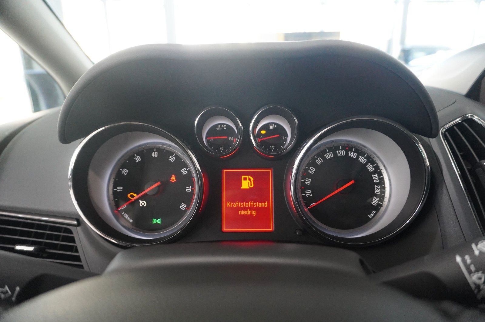 Fahrzeugabbildung Opel Zafira C Tourer 1.6T INNOV. 7-SITZ NAVI/SHZ/AHK