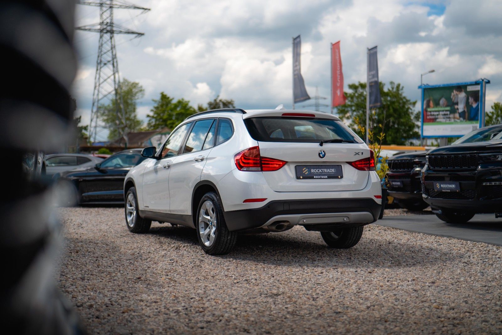 Fahrzeugabbildung BMW X1 xDrive20d Sport Line Autom. Bi-Xenon*Perlmutt