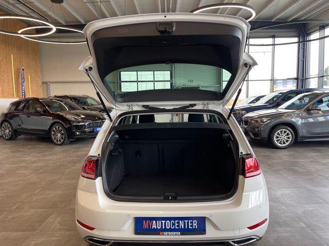 Volkswagen Golf VII Lim. Highline 1.5 TSI *1.HAND*LED*AHK*