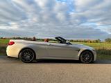 BMW M4 Cabrio M4 - BMW M4: Cabrio