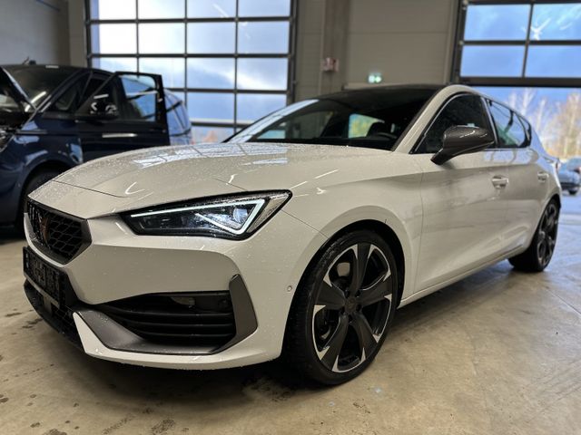 Cupra Leon VZ 2,0TSI DSG Matrix Pano Assist XL