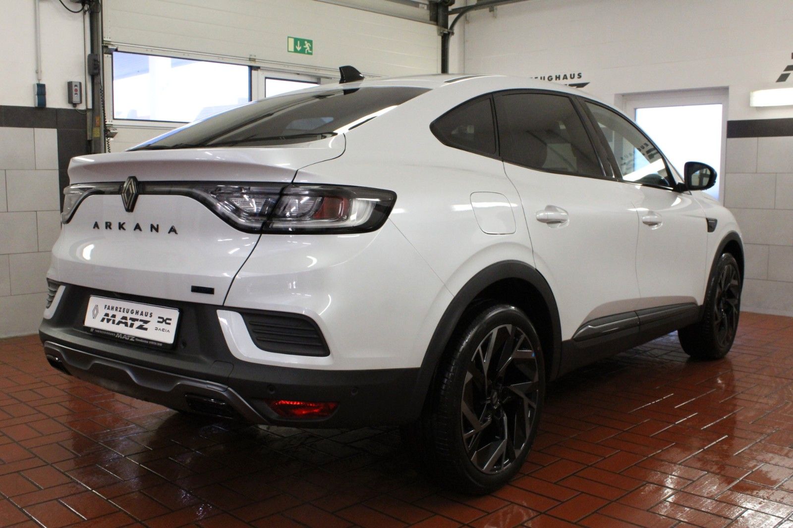Fahrzeugabbildung Renault Arkana E-TECH Full Hybrid 145 Esprit Alpine