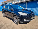 Ford Kuga Titanium 4x4 +PANO+KEYLESS+KAMERA+ - gebrauchte Ford Kuga aus dem Jahr 2014