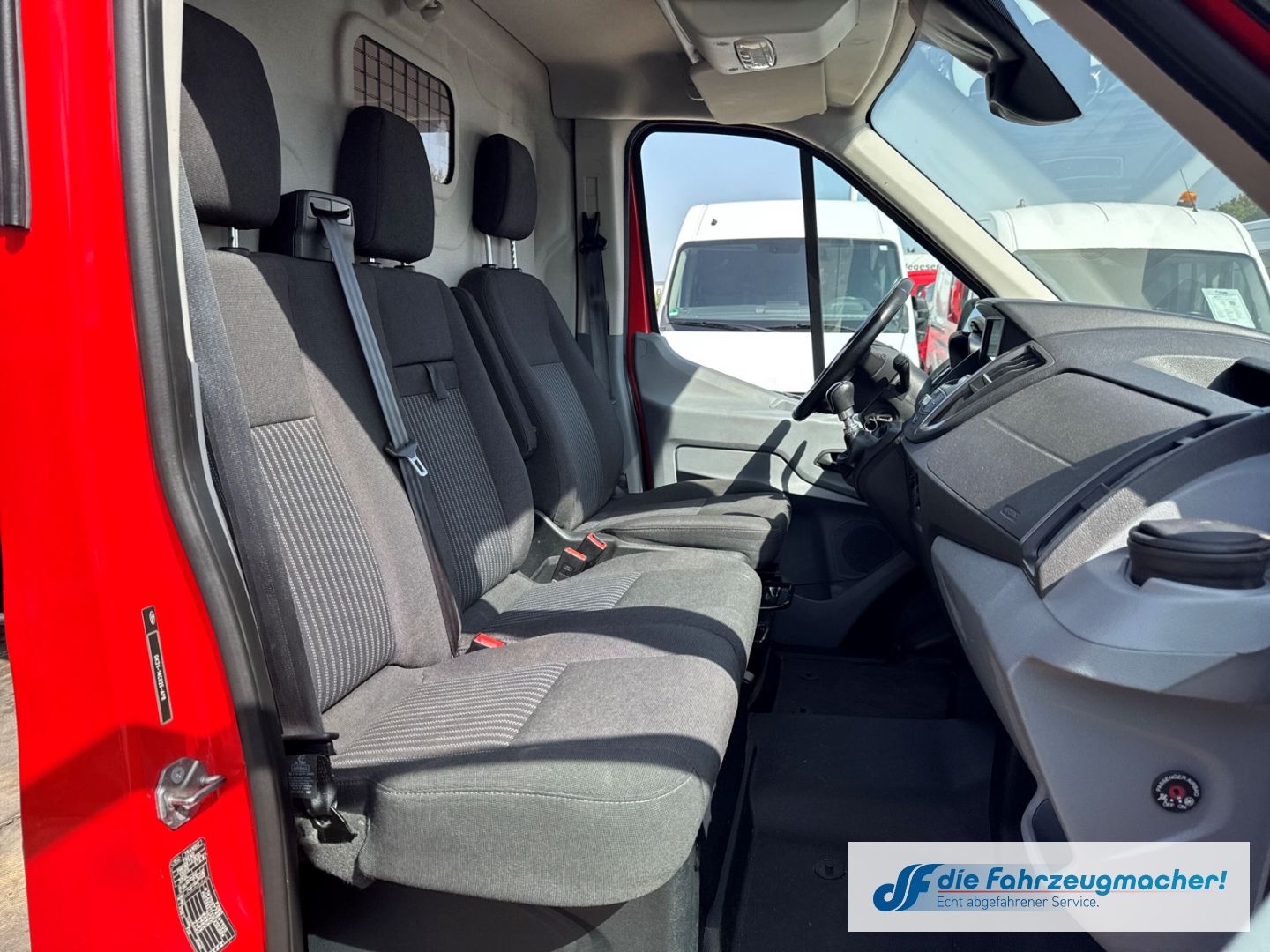 Fahrzeugabbildung Ford Transit Kasten 350 L3 Trend 2.0 TDCi DPF AHK Nav
