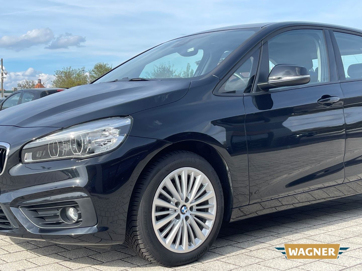 Fahrzeugabbildung BMW 218 Active Tourer d Sitzheizung Klimaautomatik
