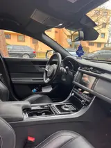 Jaguar XF 30d 300PS R-Sport Automatik R-Sport - Jaguar XF von privat