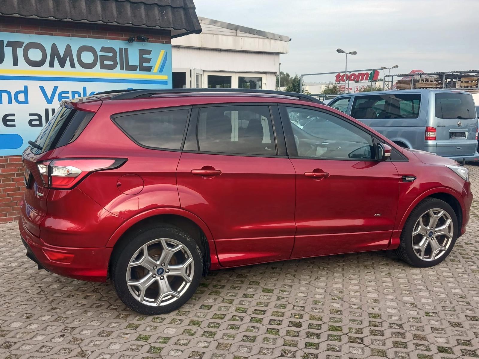 Ford Kuga 1.6 EcoBoost Trend Kamera AHK 1. Hand