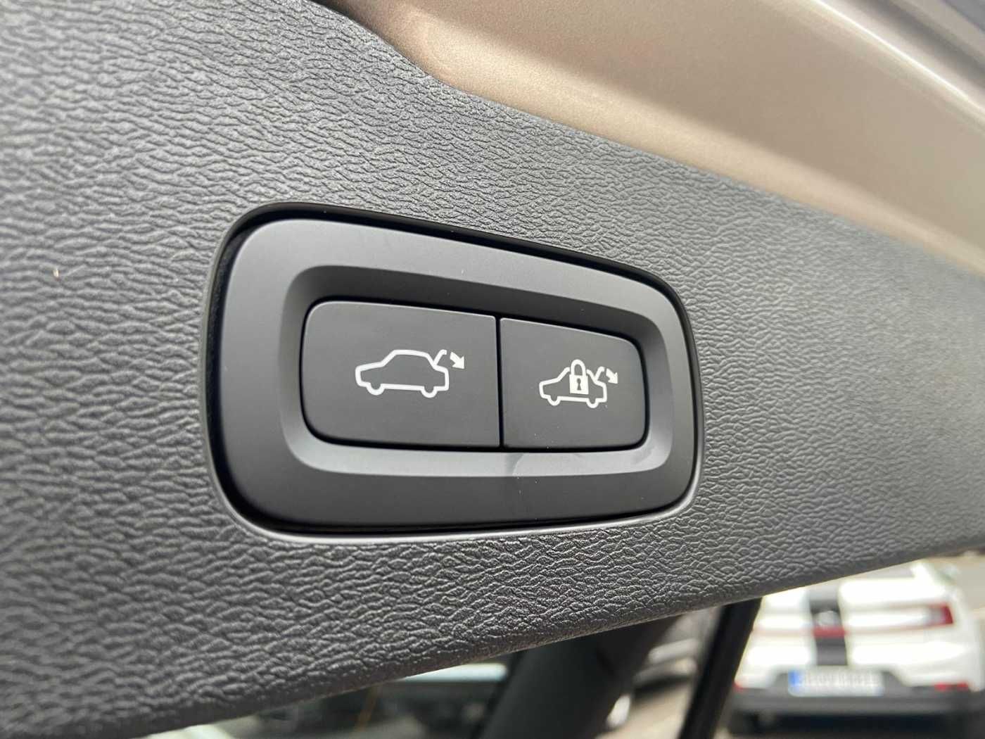 Volvo V60 CC B4 AWD Ultimate,Pano360°20''STH,HUD,SpSit foto 18