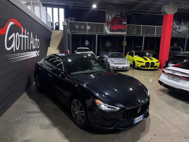 Maserati MASERATI Ghibli 330CV IBRIDO IVA ESPOSTA SERVICE imagem 3