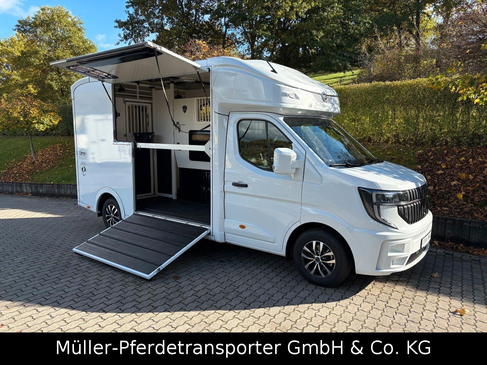 Renault Paragan Equistar 3 XL, 1 - 2 Pferdetransporter
