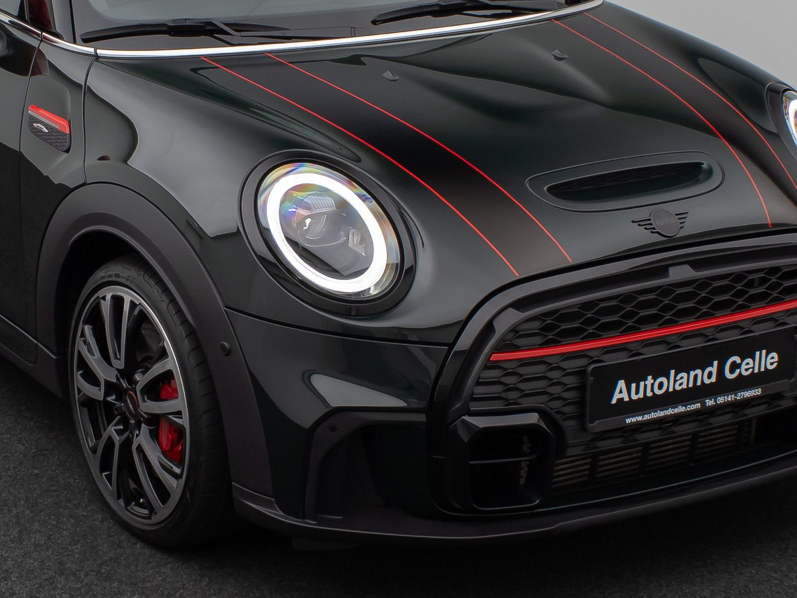 Fahrzeugabbildung MINI John Cooper Works Panorama Kamera HUD DAB Sport