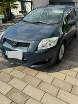 Toyota Auris 1.6 VVT-i Executive Executive - Toyota Auris in Essen