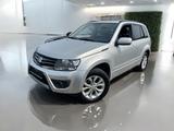 Suzuki Grand Vitara 2.4 Automatik 4x4 Xenon SHZ AHK - Suzuki Grand Vitara: Auto