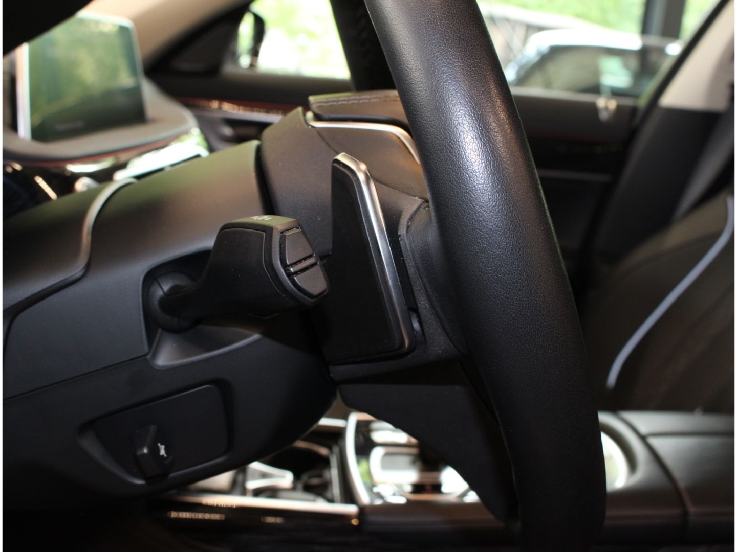 Fahrzeugabbildung BMW 740 d xDrive Laserlicht Standhzg.*HUD*Laser