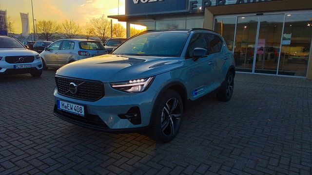 Volvo XC 40 XC40 Plus Dark 2WD